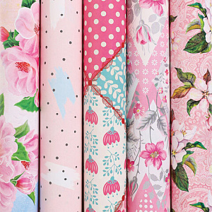 бумага упаковочная 70*100см compliments 70г/м2 ассорти 5диз., 591589 /золотаясказка изображение бумага упаковочная 70*100см compliments 70г/м2 ассорти 5диз., 591589 /золотаясказка фото