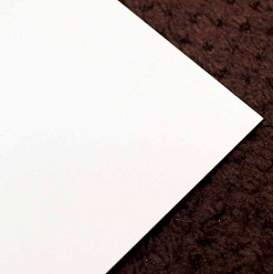 бумага дизайнерская а4 300г/м2, белая 614/1000 /folia изображение бумага дизайнерская а4 300г/м2, белая 614/1000 /folia